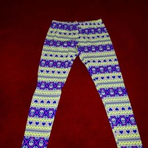 Brand new skull/heart leggings